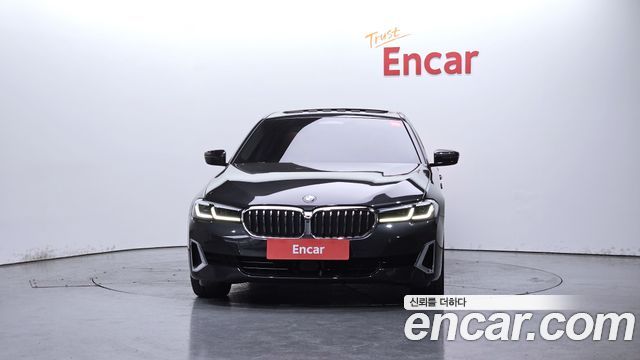 BMW 5 серия (G30) 2023