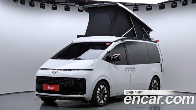 Hyundai Стария 2024