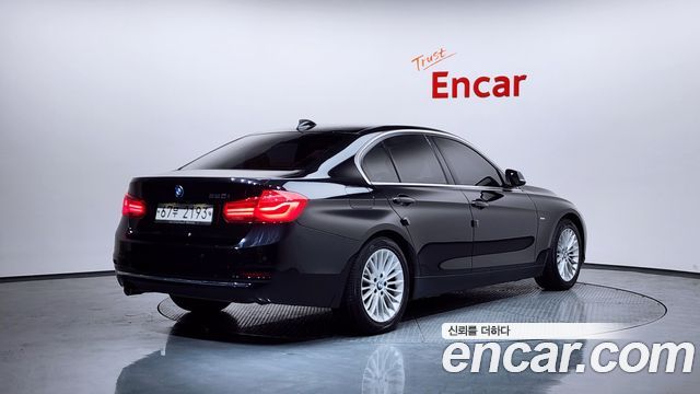 BMW 3 серия (F30) 2018