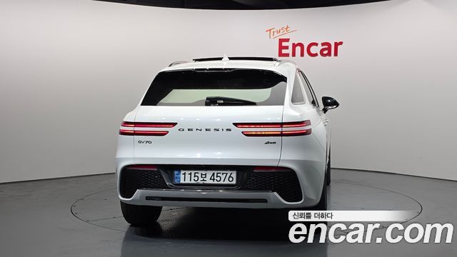 Genesis Утренний городской (JA) 2021