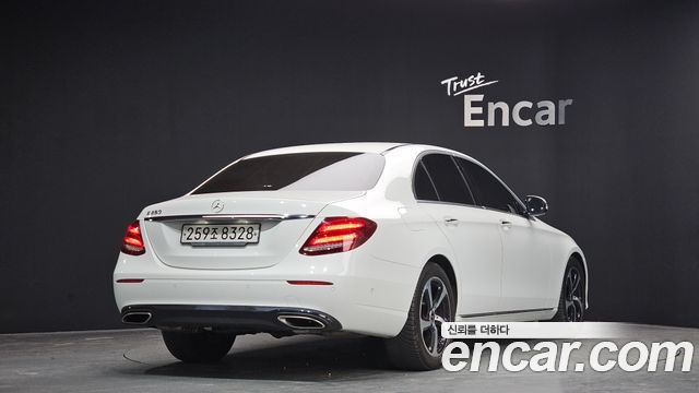 Mercedes-Benz Е-Класс W213 2020