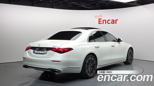 Mercedes-Benz S-Класс W223 2022