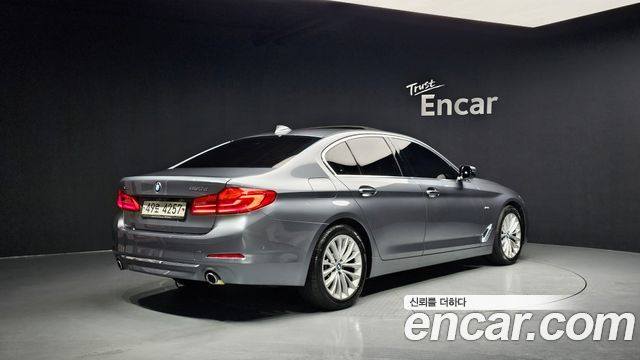 BMW 5 серия (G30) 2018