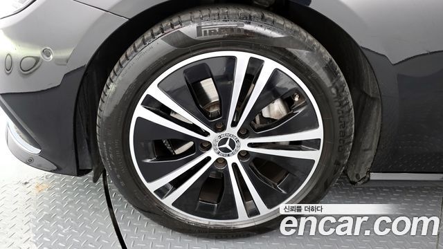 Mercedes-Benz Е-Класс W213 2021