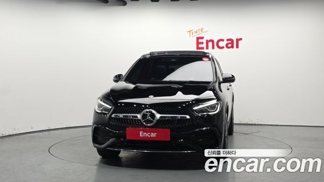 Mercedes-Benz GLA-Класс H247 2021
