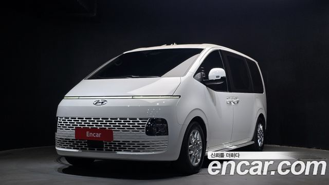 Hyundai Стария 2024