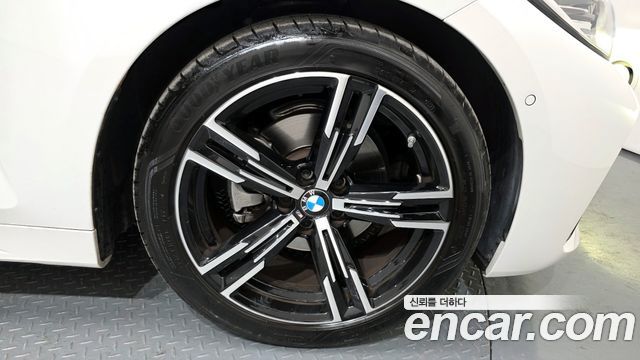 BMW 4 серия (G22) 2023