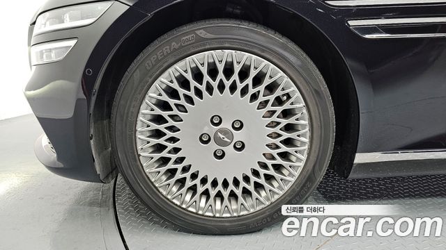 Genesis G80 (РГ3) 2022