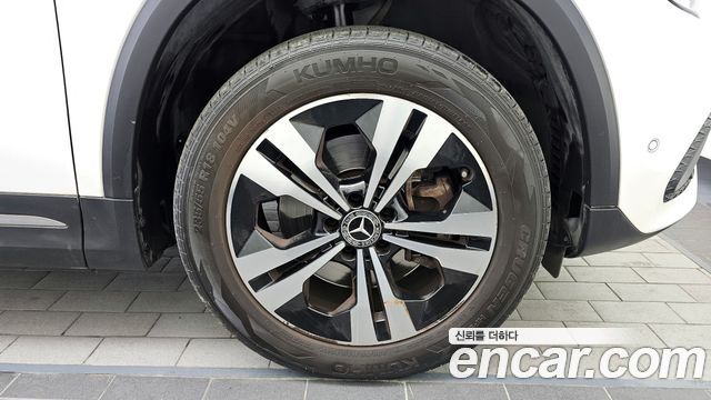 Mercedes-Benz GLA-Класс H247 2021