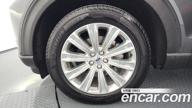 Ford Эксплорер 6-го поколения 2020