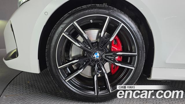 BMW 3 серия (G20) 2025