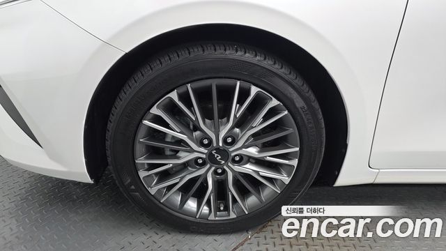 Kia Новый K3 2-го поколения 2022