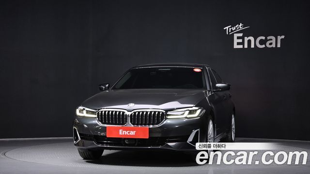 BMW 5 серия (G30) 2023
