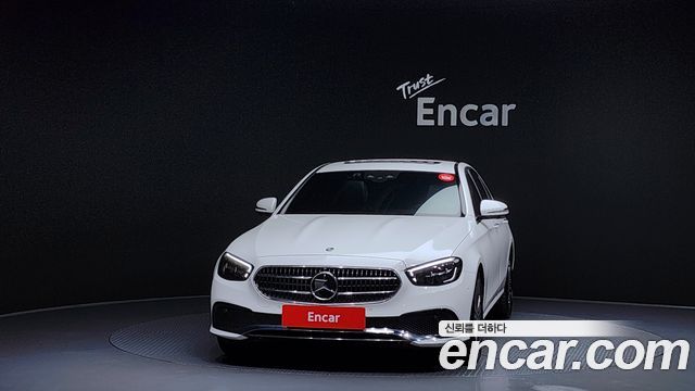 Mercedes-Benz Е-Класс W213 2023