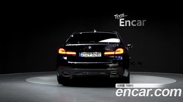 BMW 5 серия (G30) 2022