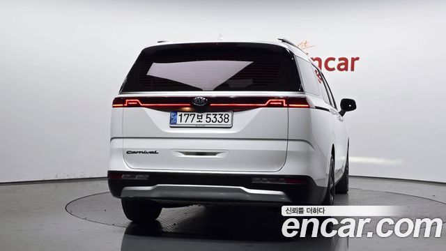 Kia Карнавал 4-го поколения 2021