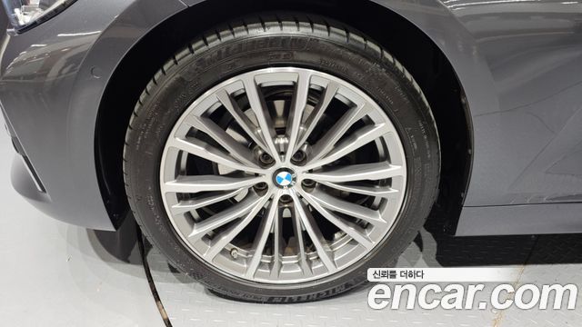 BMW 3 серия (G20) 2022