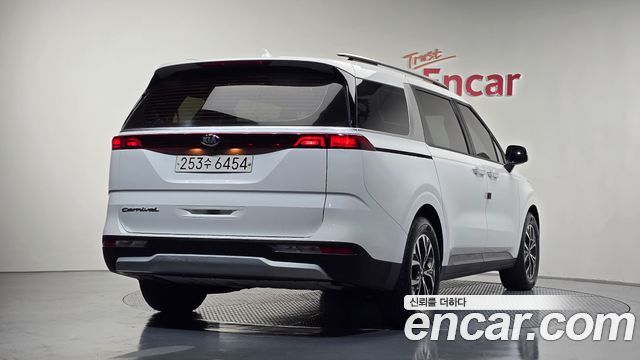 Kia Карнавал 4-го поколения 2021
