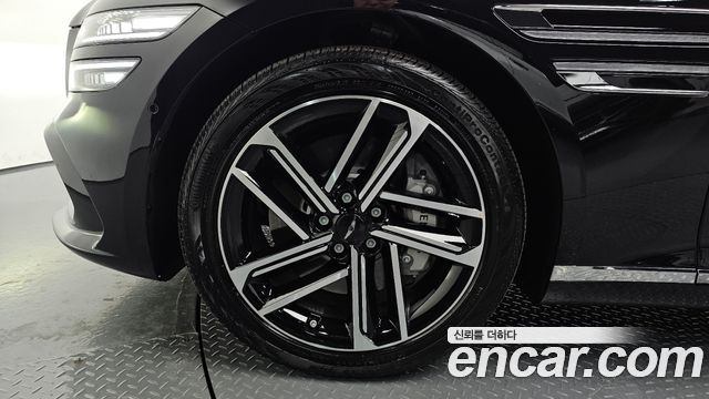 Genesis G80 (РГ3) 2026