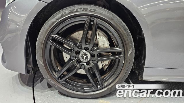 Mercedes-Benz Е-Класс W213 2018