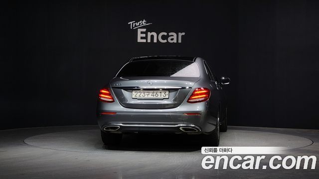 Mercedes-Benz Е-Класс W213 2017