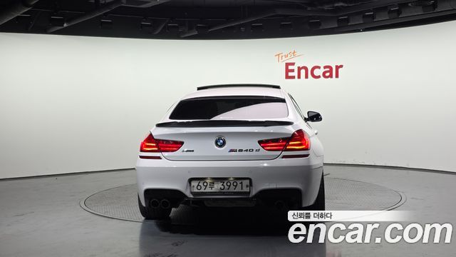 BMW 6 серия (F12) 2018