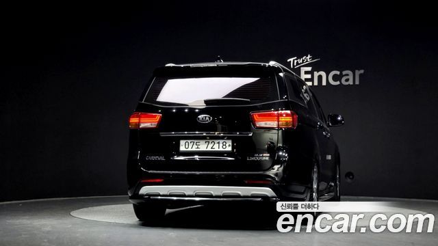 Kia Совершенно новый карнавал 2018