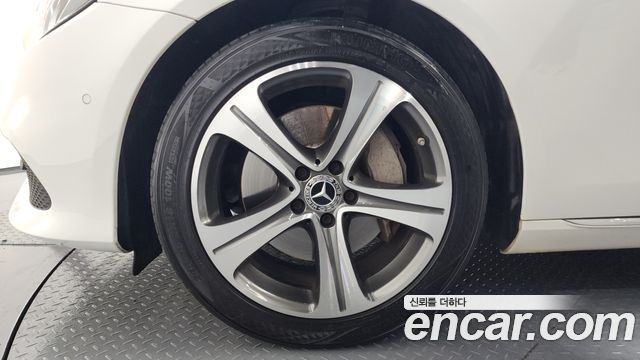 Mercedes-Benz Е-Класс W213 2018