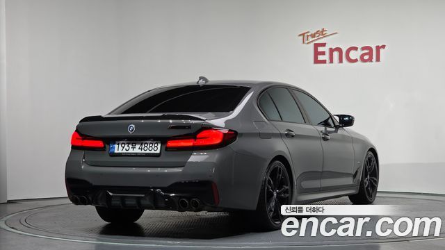 BMW 5 серия (G30) 2022