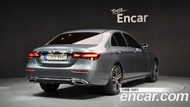 Mercedes-Benz Е-Класс W213 2022