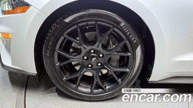 Ford мустанг 2021