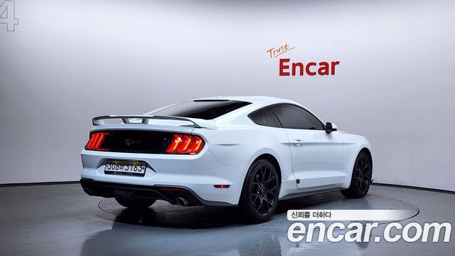 Ford мустанг 2019