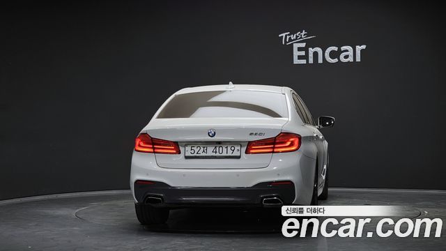BMW 5 серия (G30) 2018