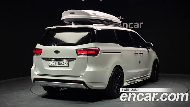 Kia Совершенно новый карнавал 2016