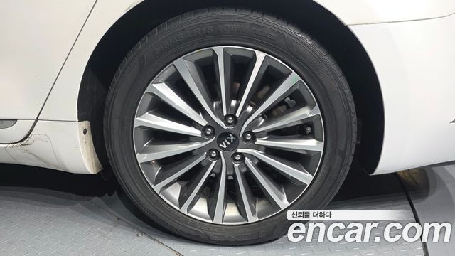 Kia Абсолютно новый К7 2016