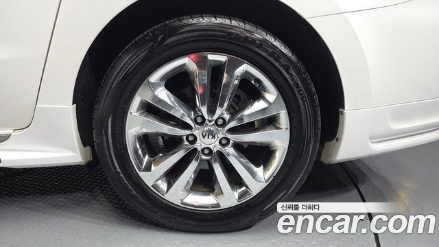 Kia Совершенно новый карнавал 2018